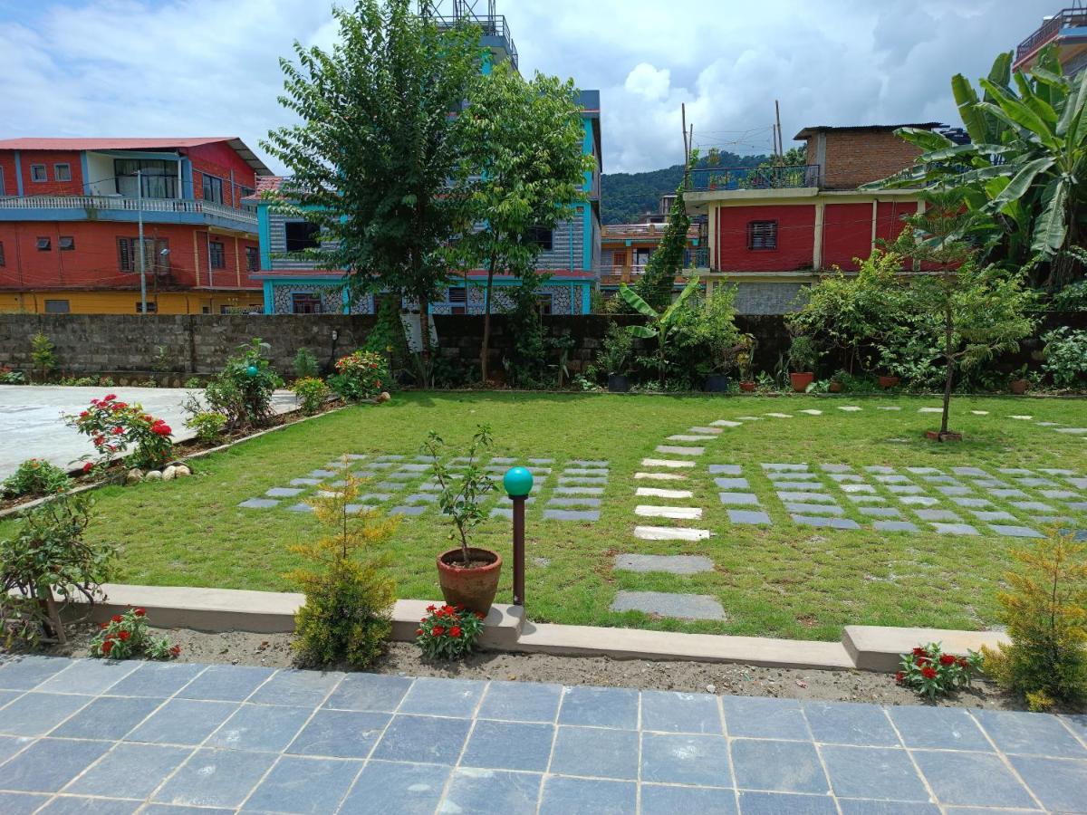 Paradise Boutique Hotel Pokhara Dış mekan fotoğraf