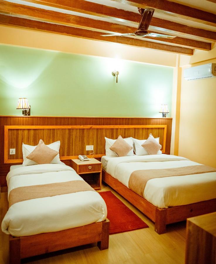 Paradise Boutique Hotel Pokhara Dış mekan fotoğraf
