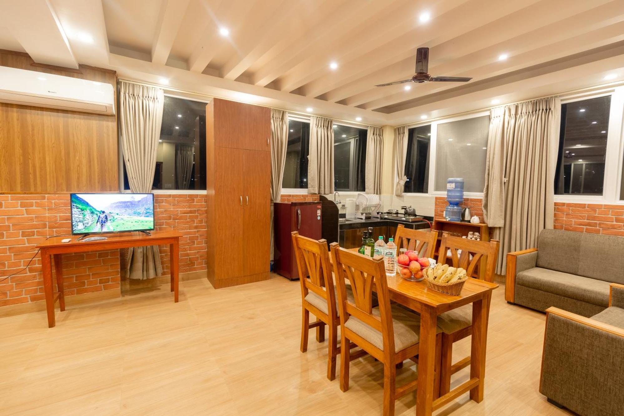 Paradise Boutique Hotel Pokhara Dış mekan fotoğraf