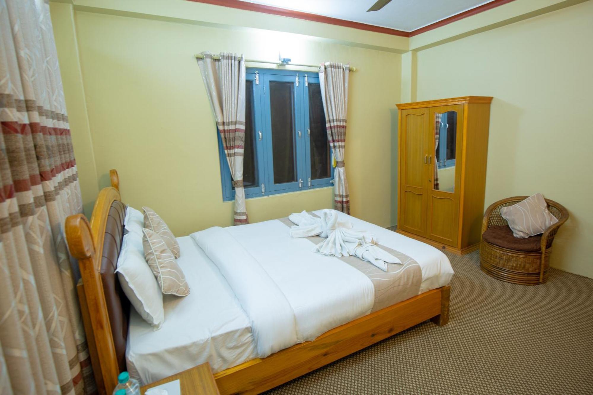 Paradise Boutique Hotel Pokhara Dış mekan fotoğraf