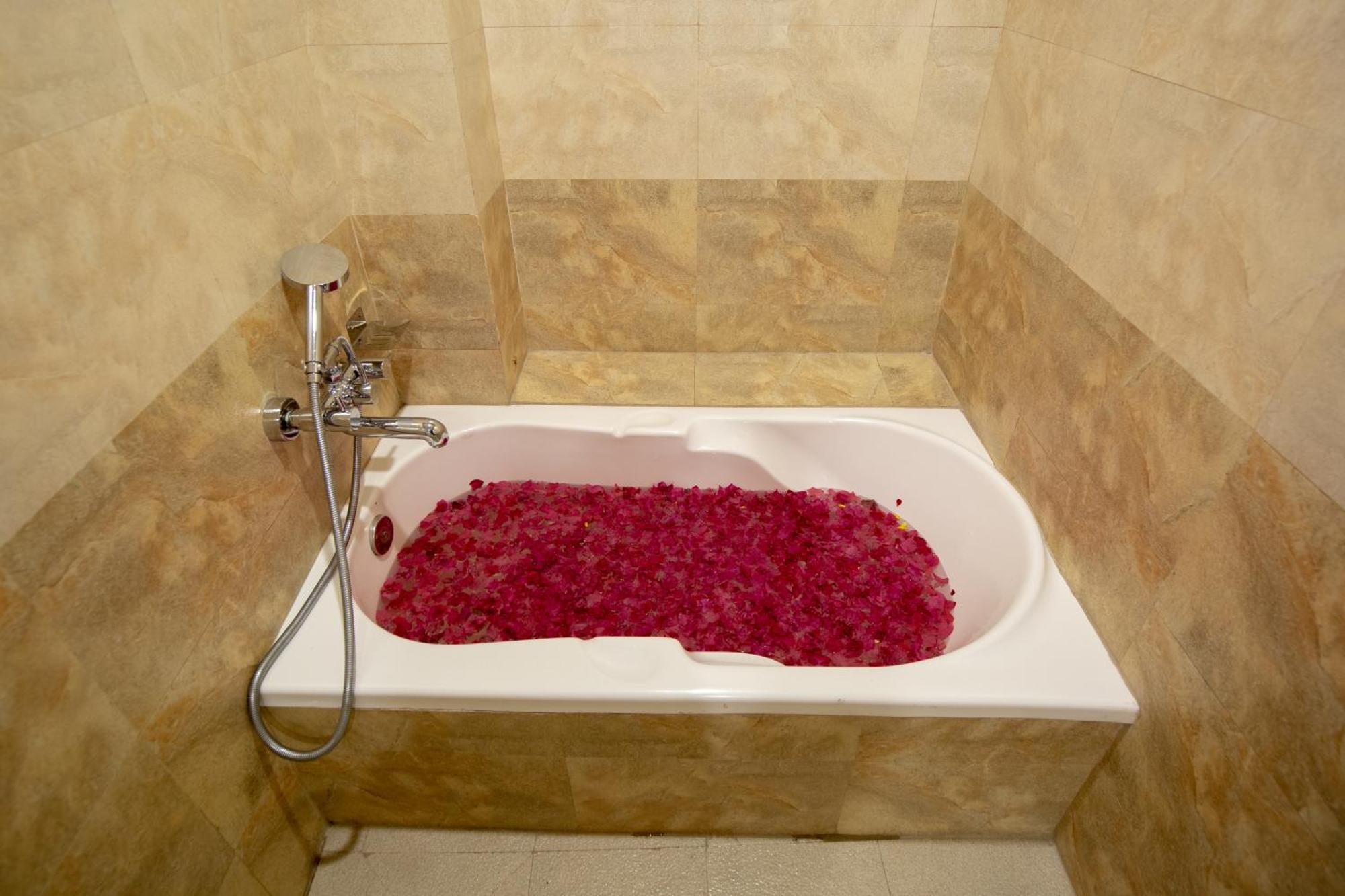 Paradise Boutique Hotel Pokhara Dış mekan fotoğraf