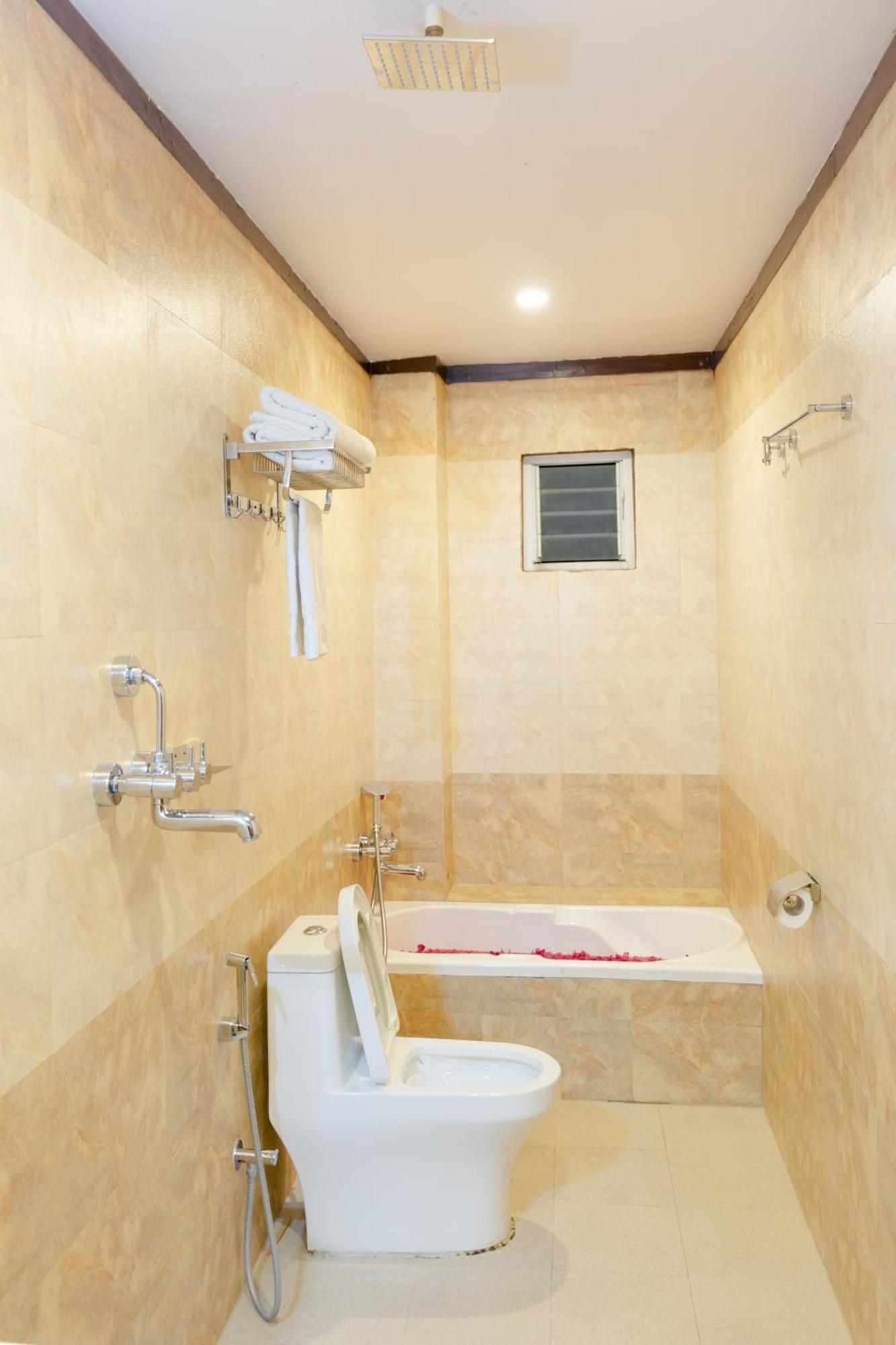 Paradise Boutique Hotel Pokhara Dış mekan fotoğraf