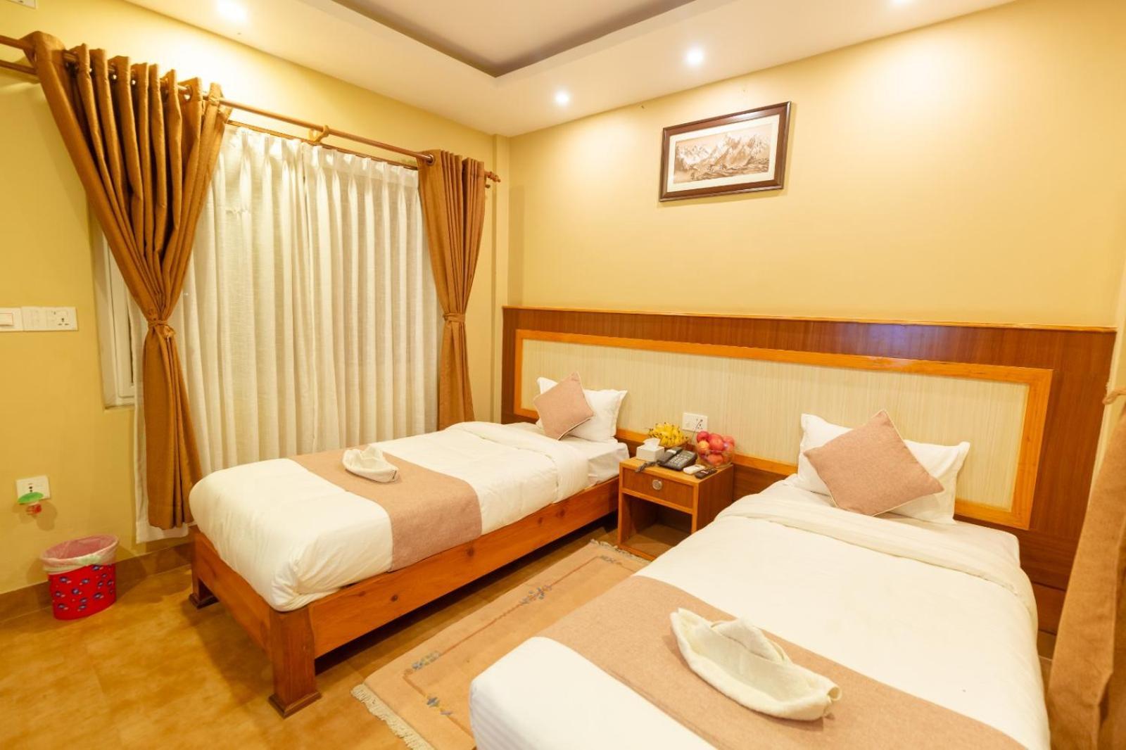Paradise Boutique Hotel Pokhara Oda fotoğraf